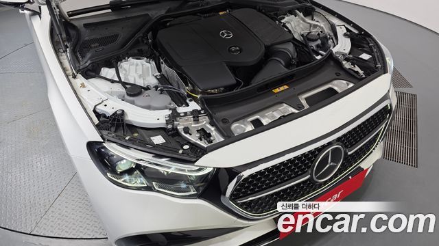 Mercedes-Benz E-Class (W214) E300 4MATIC AMG Line 2026 — фото 6