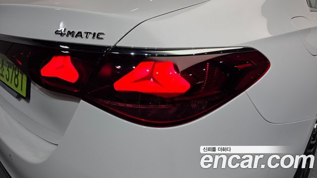 Mercedes-Benz E-Class (W214) E300 4MATIC AMG Line 2026 — фото 23