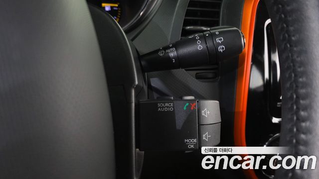 Renault Korea QM3 RE 2015 — фото 19