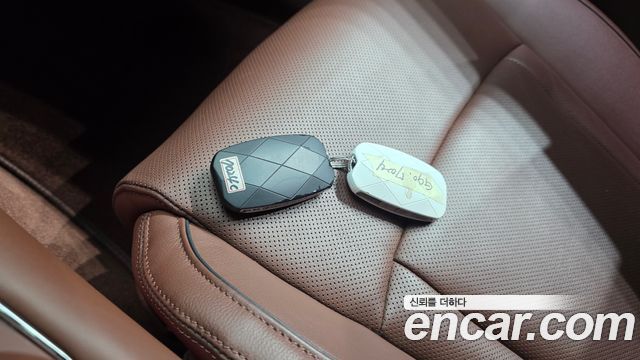 Genesis G90 (RS4) Gasoline 3.5 Turbo AWD 2022 — фото 20