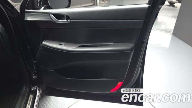 Hyundai Palisade Diesel 2.2 2WD Prestige 2023 — фото 24