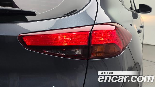 Hyundai Tucson Diesel 2.0 2WD Modern 2020 — фото 23