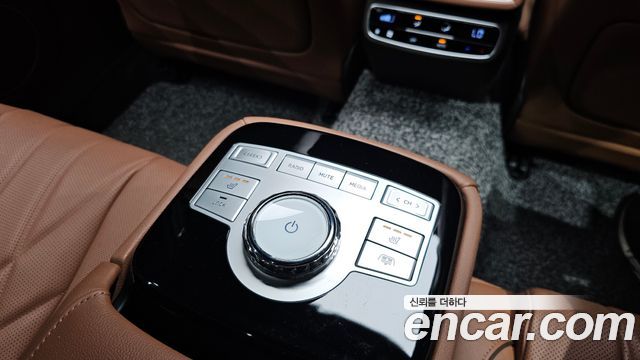 Genesis G80 (RG3) Gasoline 2.5 Turbo 2WD 2024 — фото 29