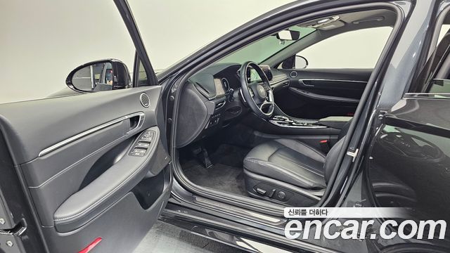 Hyundai Sonata (DN8) 1.6 Turbo Premium Plus 2023 — фото 10