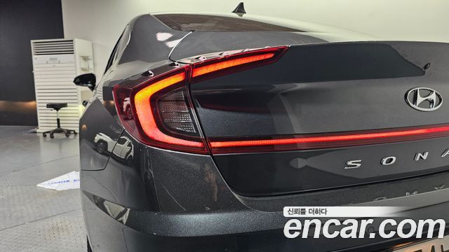 Hyundai Sonata (DN8) 1.6 Turbo Premium Plus 2023 — фото 23