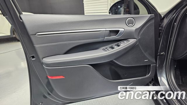 Hyundai Sonata (DN8) 1.6 Turbo Premium Plus 2023 — фото 24
