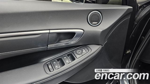 Hyundai Sonata (DN8) 1.6 Turbo Premium Plus 2023 — фото 27