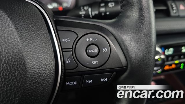 Toyota RAV4 (V) 2,5 4WD Hybrid LTD 2024 — фото 36
