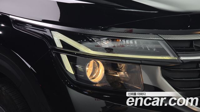 Kia Seltos Gasoline 2.0 2WD Prestige 2023 — фото 22