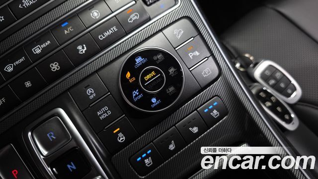 Hyundai Santa Fe Diesel 2.2 4WD Exclusive 2022 — фото 19