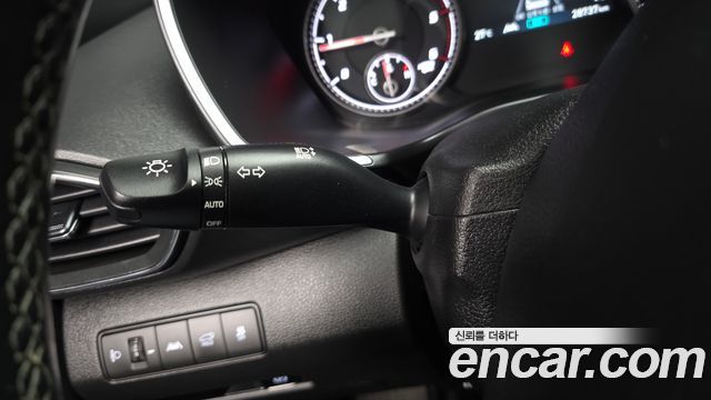 Hyundai Santa Fe Diesel 2.2 4WD Exclusive 2022 — фото 35