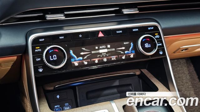 Genesis GV80 3.0 Diesel AWD 2022 — фото 16