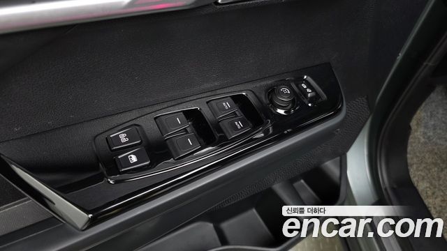KG Mobility (SsangYong) Torres Gasoline 1.5 2WD TV7 2024 — фото 21