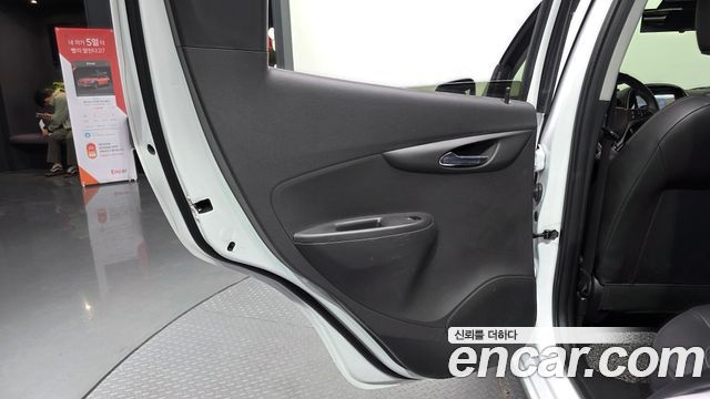 Chevrolet Spark Premier 2020 — фото 25