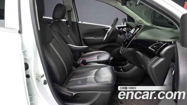 Chevrolet Spark Premier 2020 — фото 26