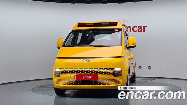 Hyundai Staria L3.5  Kinder Safety Car 11-Seater 2022 — фото 3