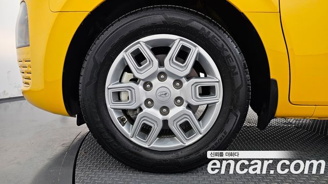 Hyundai Staria L3.5  Kinder Safety Car 11-Seater 2022 — фото 5