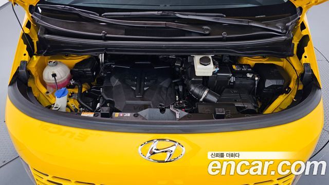 Hyundai Staria L3.5  Kinder Safety Car 11-Seater 2022 — фото 6