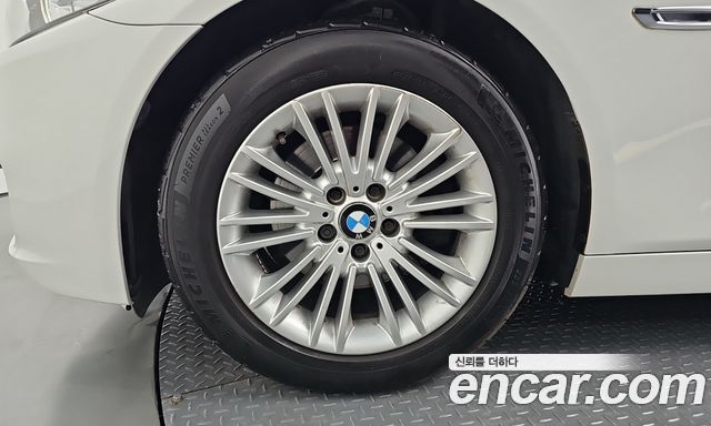 BMW 5 Series (F10) 520d 2014 — фото 5
