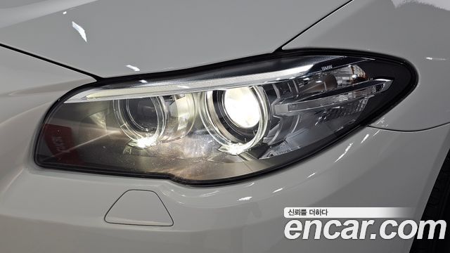 BMW 5 Series (F10) 520d 2014 — фото 22