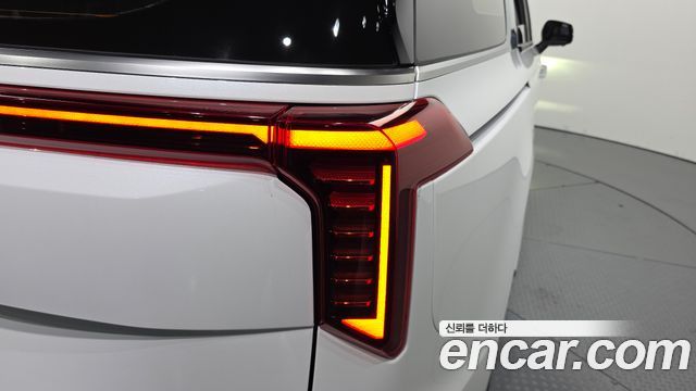 Kia Carnival (IV) HEV 9-Seater Hi-Limousine Signature 2025 — фото 23