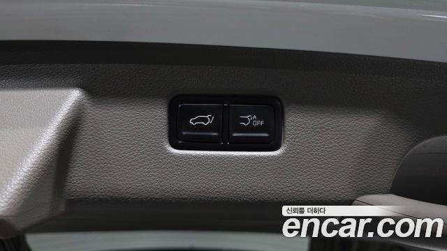 Kia Carnival (IV) HEV 9-Seater Hi-Limousine Signature 2025 — фото 30