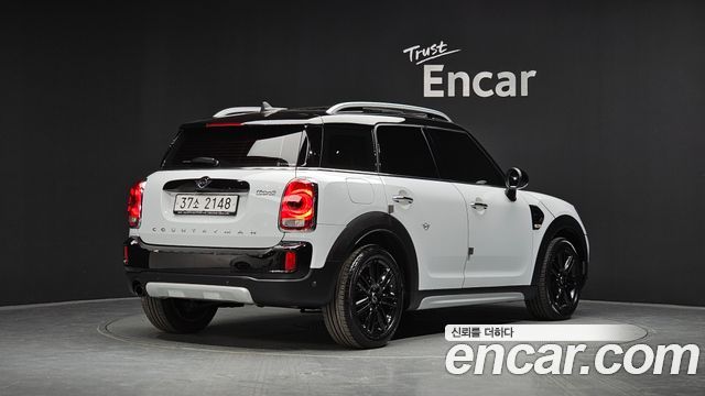 MINI Cooper Countryman HIGH 2nd 2019 — фото 2