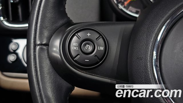 MINI Cooper Countryman HIGH 2nd 2019 — фото 18