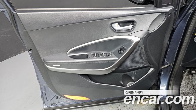 Hyundai Santa Fe The Prime Diesel 2.0 2WD Premium 2017 — фото 30