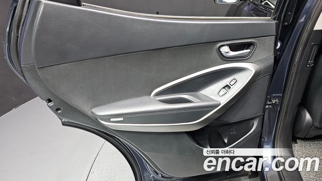 Hyundai Santa Fe The Prime Diesel 2.0 2WD Premium 2017 — фото 31