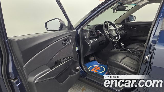 KG Mobility (SsangYong) Very New Tivoli Gasoline 1.5 2WD V3 2022 — фото 10
