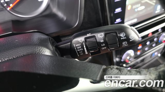 KG Mobility (SsangYong) Very New Tivoli Gasoline 1.5 2WD V3 2022 — фото 20