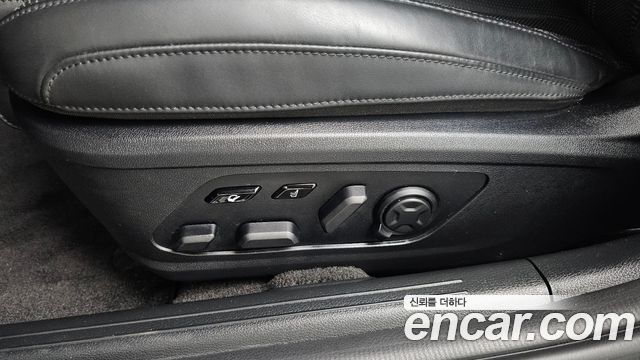 Kia K8 3.5 Gasoline 4WD Platinum 2022 — фото 36