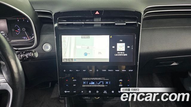 Hyundai Tucson (NX4) Gasoline 1.6 Turbo 2WD Premium 2023 — фото 16