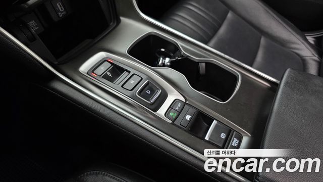 Honda Accord (X) 2.0 Hybrid Touring 2019 — фото 9