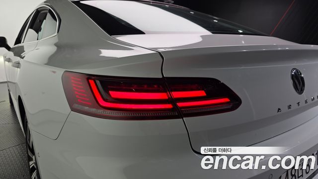 Volkswagen Arteon 2.0 TDI Premium 2019 — фото 23