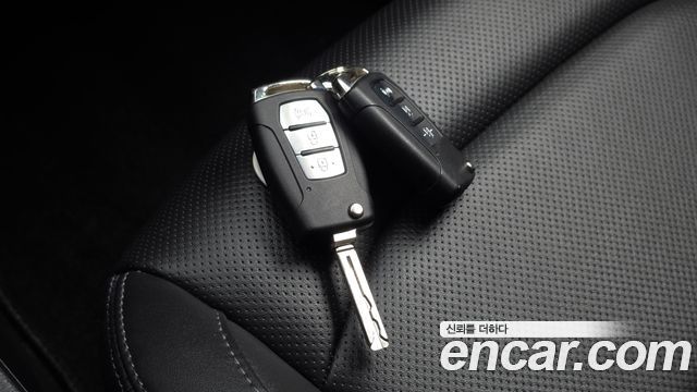 KG Mobility (SsangYong) Beautiful Korando Gasoline 1.5 2WD C5 2023 — фото 23