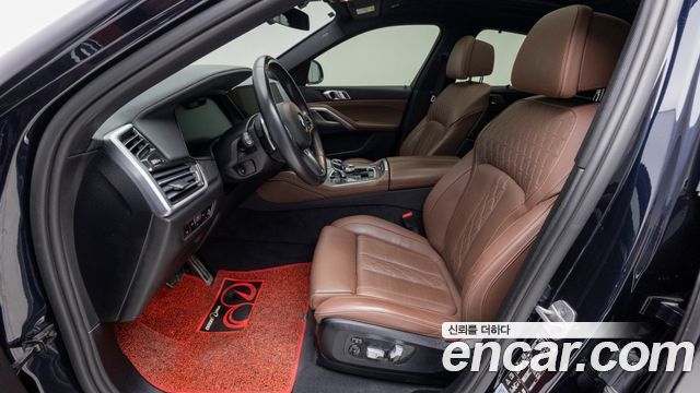 BMW X6 (G06) xDrive40i M Sport 2022 — фото 15