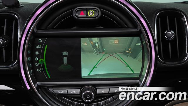 MINI Cooper D Countryman ALL4 HIGH 2nd 2018 — фото 13
