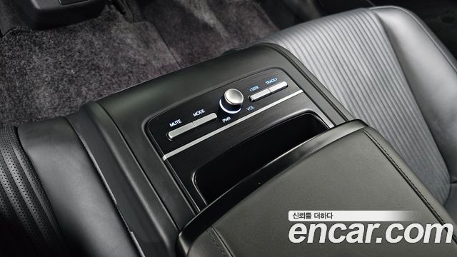Hyundai Grandeur Hybrid (GN7) Calligraphy 2023 — фото 36