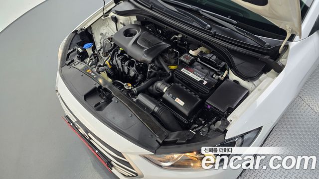 Hyundai Avante (AD) 1.6 GDI Value Plus 2018 — фото 6