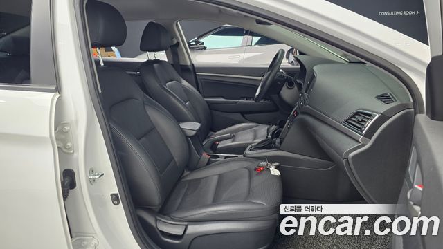 Hyundai Avante (AD) 1.6 GDI Value Plus 2018 — фото 10