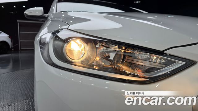 Hyundai Avante (AD) 1.6 GDI Value Plus 2018 — фото 22