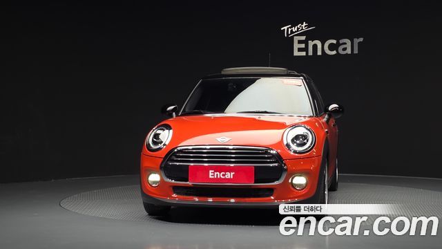 MINI Cooper D 5Door Mid 3rd 2019 — фото 3