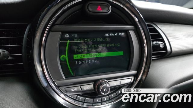 MINI Cooper D 5Door Mid 3rd 2019 — фото 14