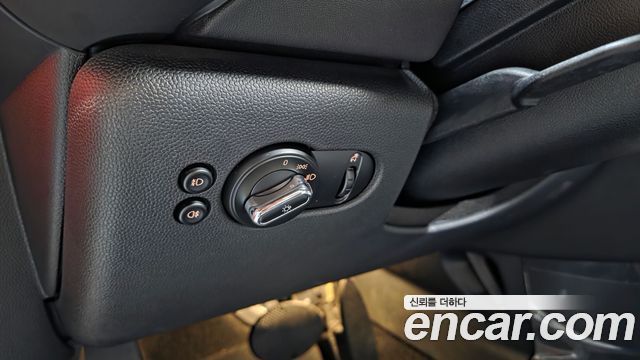 MINI Cooper D 5Door Mid 3rd 2019 — фото 27