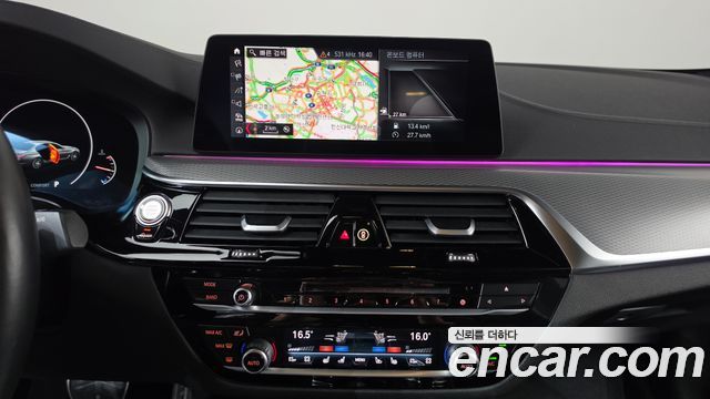 BMW 5 Series (G30) 520d M Sport Package Plus 2019 — фото 16