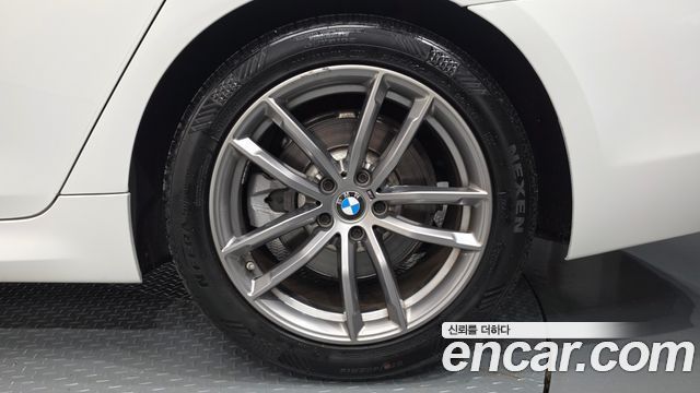 BMW 5 Series (G30) 520d M Sport Package Plus 2019 — фото 27