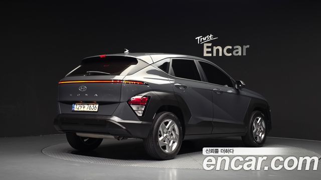 Hyundai Kona (SX2) Gasoline 2.0 2WD Modern 2023 — фото 2