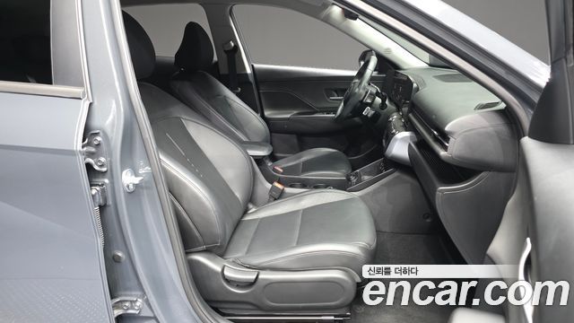 Hyundai Kona (SX2) Gasoline 2.0 2WD Modern 2023 — фото 11